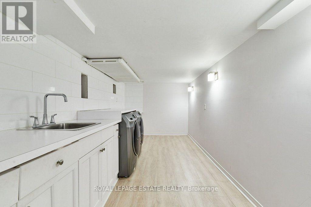 57 SILVER BIRCH AVENUE - 44