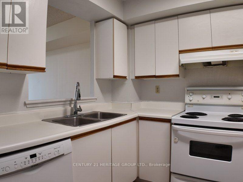 #1412 400 MCLEVIN AVENUE - 6