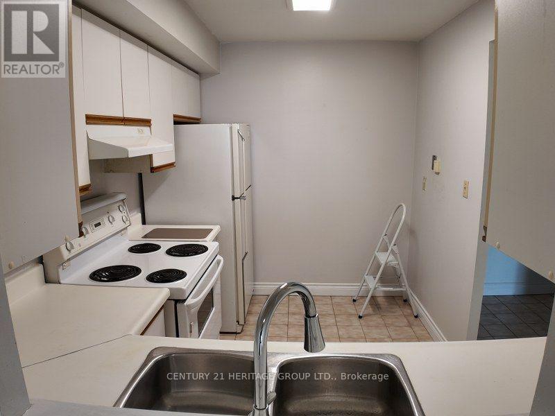 #1412 400 MCLEVIN AVENUE - 7