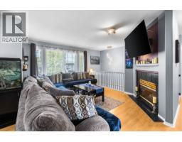 1728 Pekrul Place, Port Coquitlam, BC V3C6A7 Photo 7