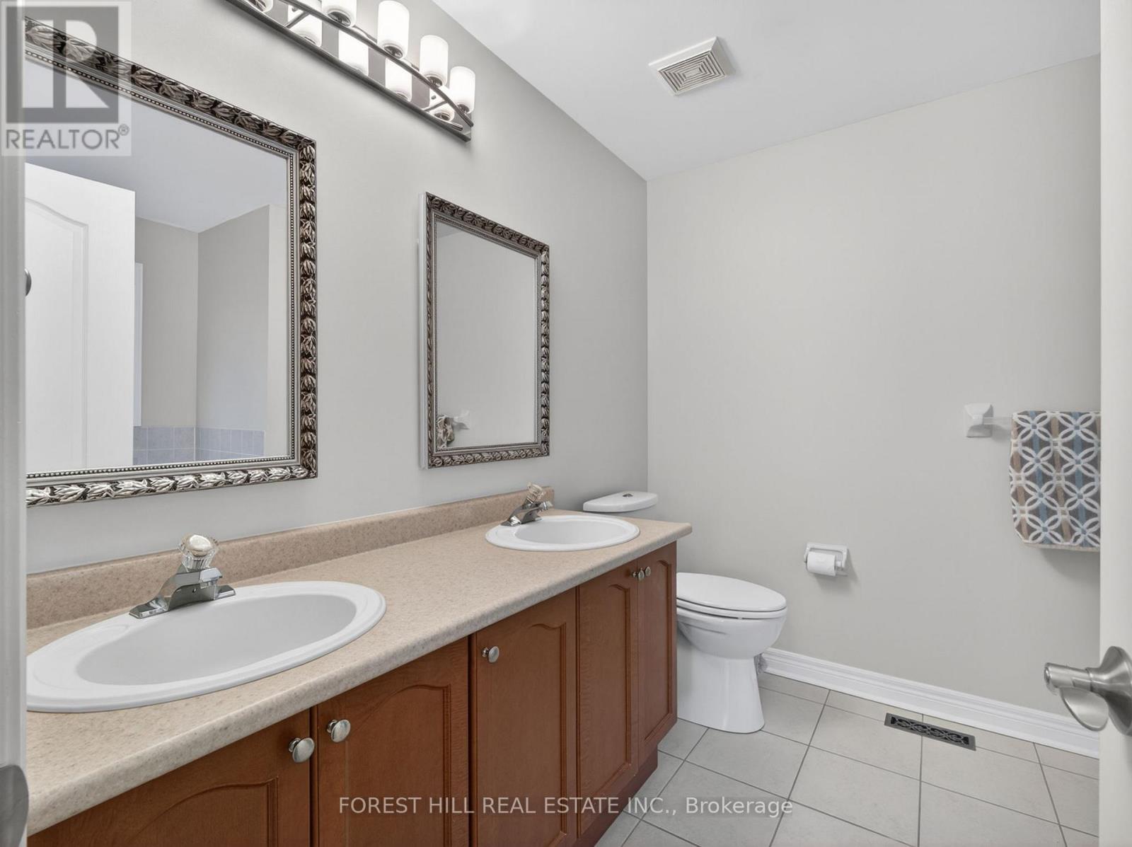 120 SANDWOOD DRIVE - Image 31