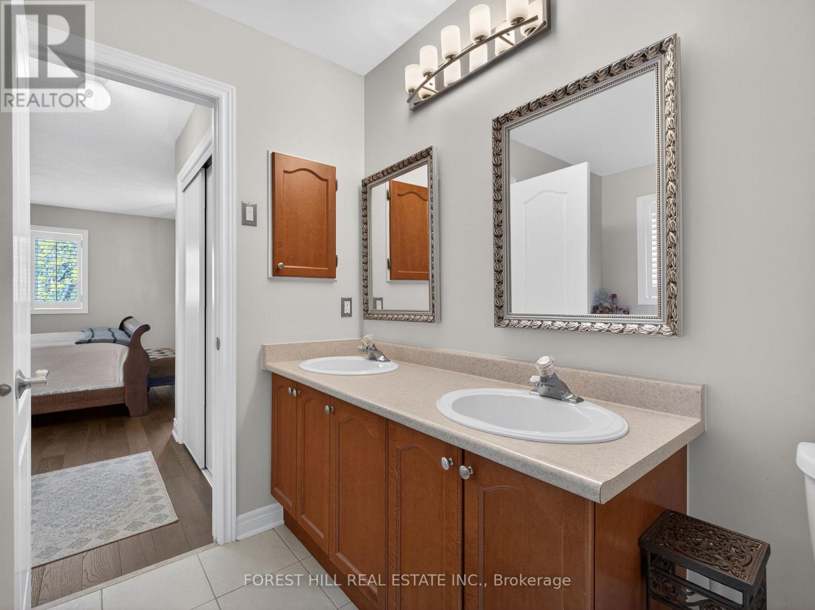 120 SANDWOOD DRIVE - Image 34