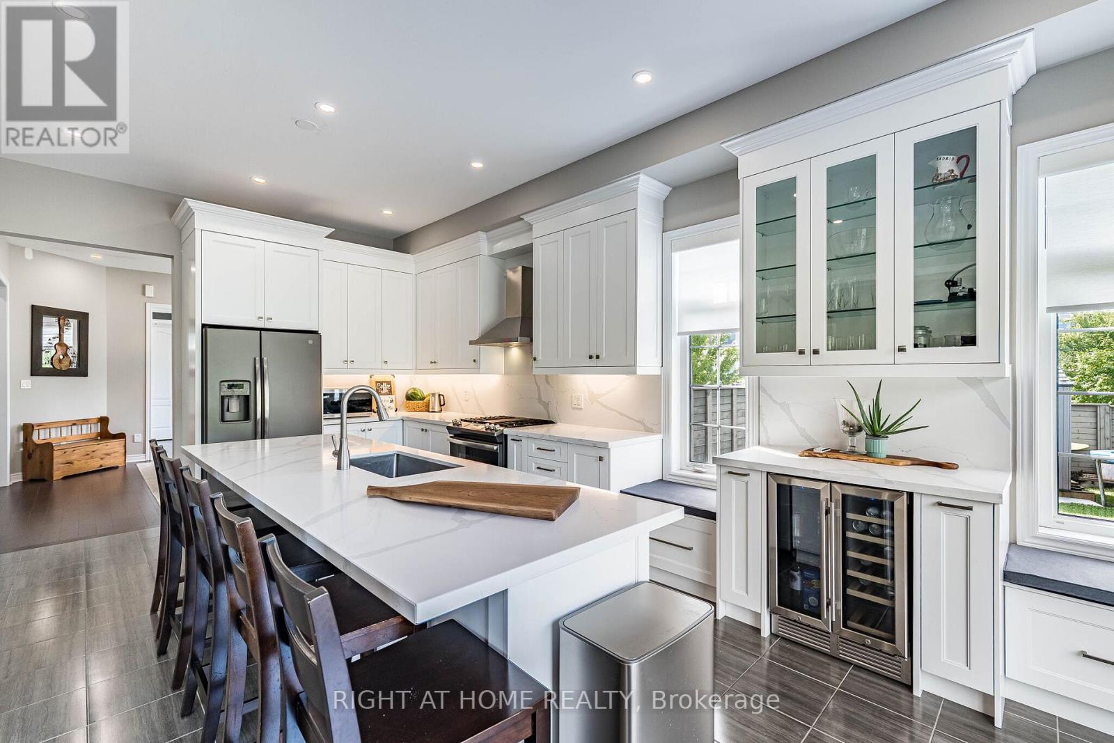 2 COTTONWOOD HOLLOW COURT - 17