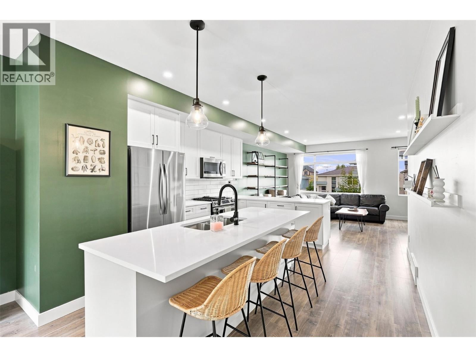 #121 1901 QU'APPELLE Boulevard - 4