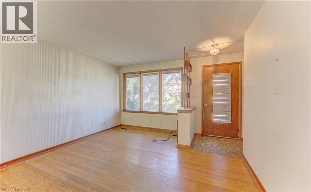 9 ROTHSAY Avenue - Image 12