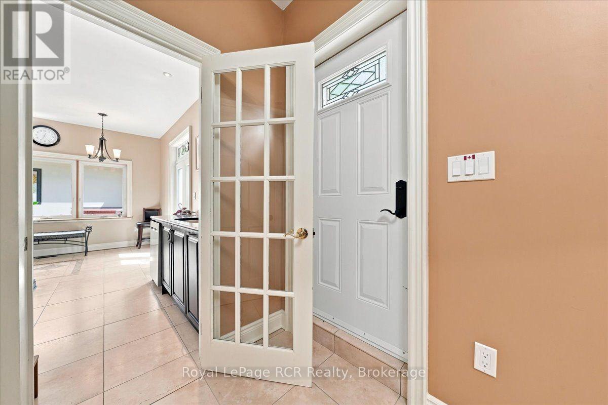 575 QUEEN STREET - Image 27