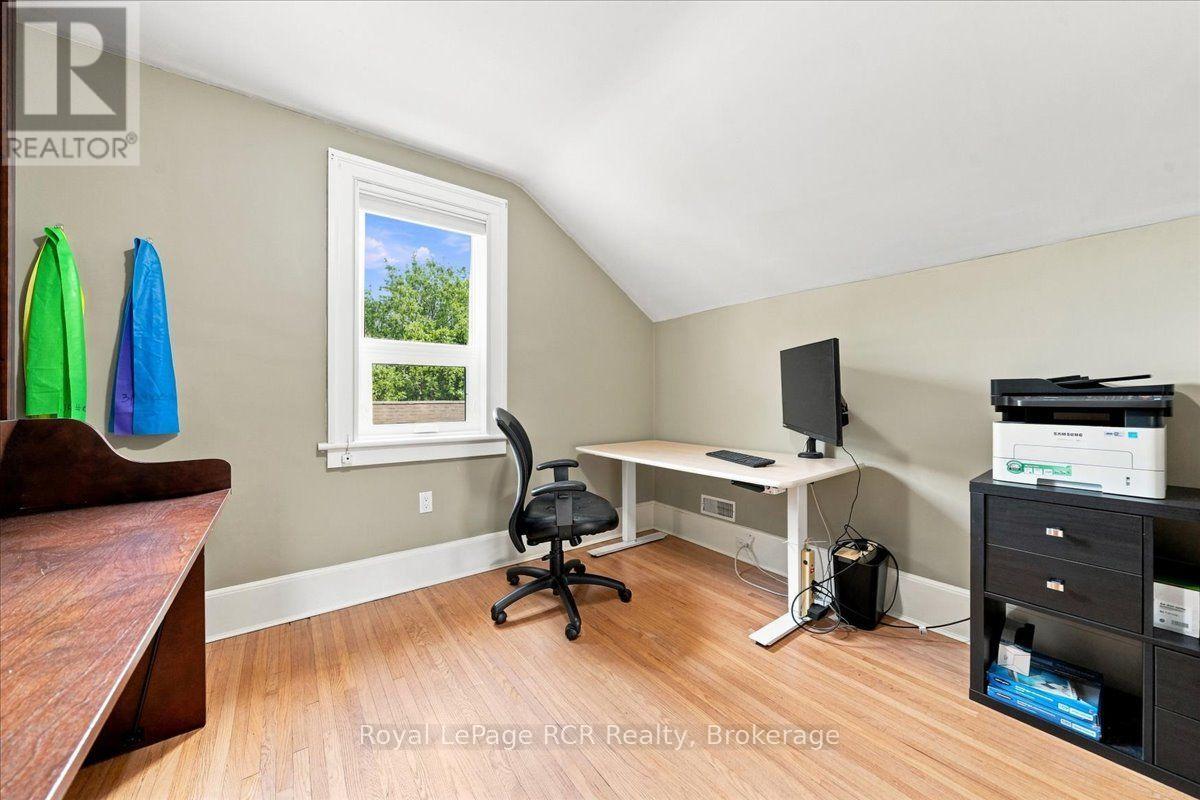 575 QUEEN STREET - Image 40