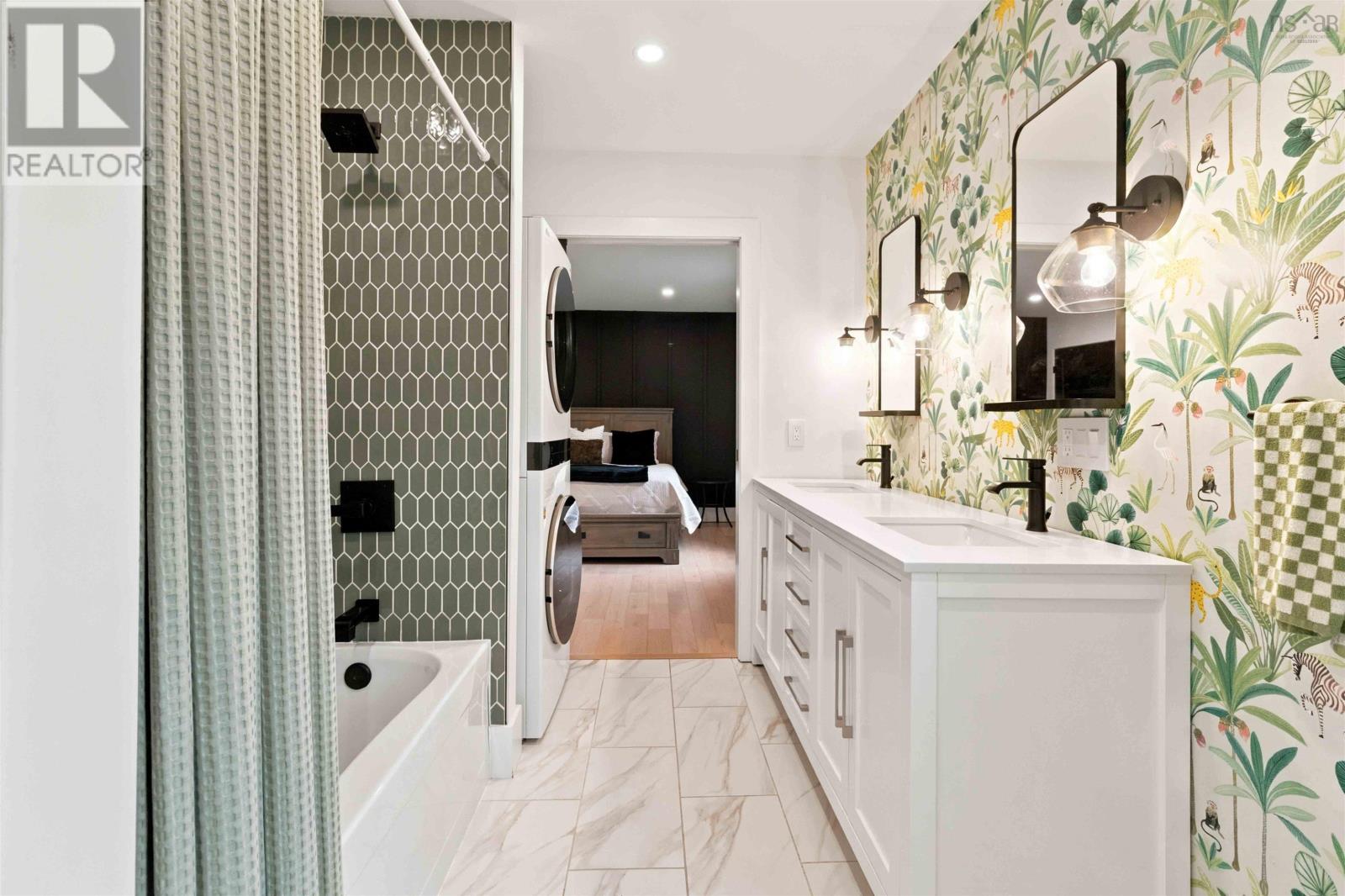 Property 30 of 47 of 105 Janda Crescent