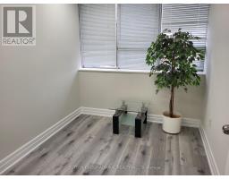 201 - 1001 Finch Avenue W, Toronto, ON M3J2C7 Photo 9