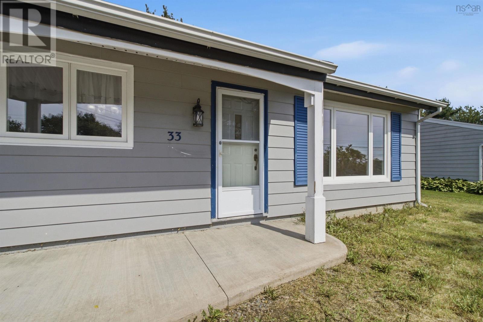 33 Inverary Drive - 2