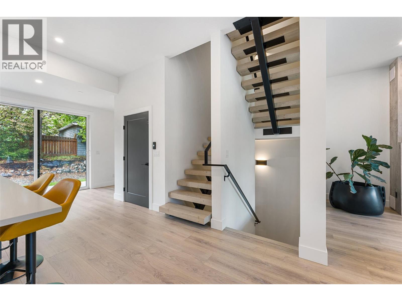 7920 Kidston Road Unit# 12, Coldstream