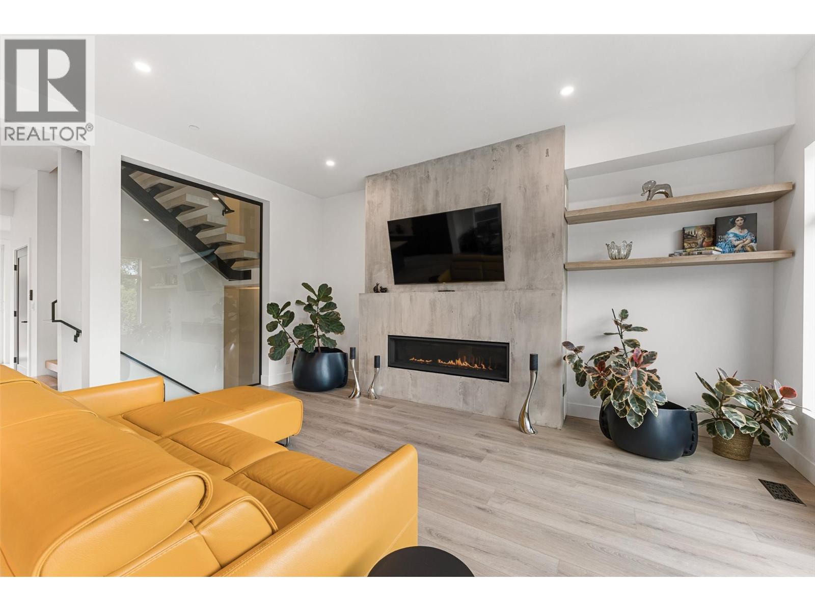 7920 Kidston Road Unit# 12, Coldstream