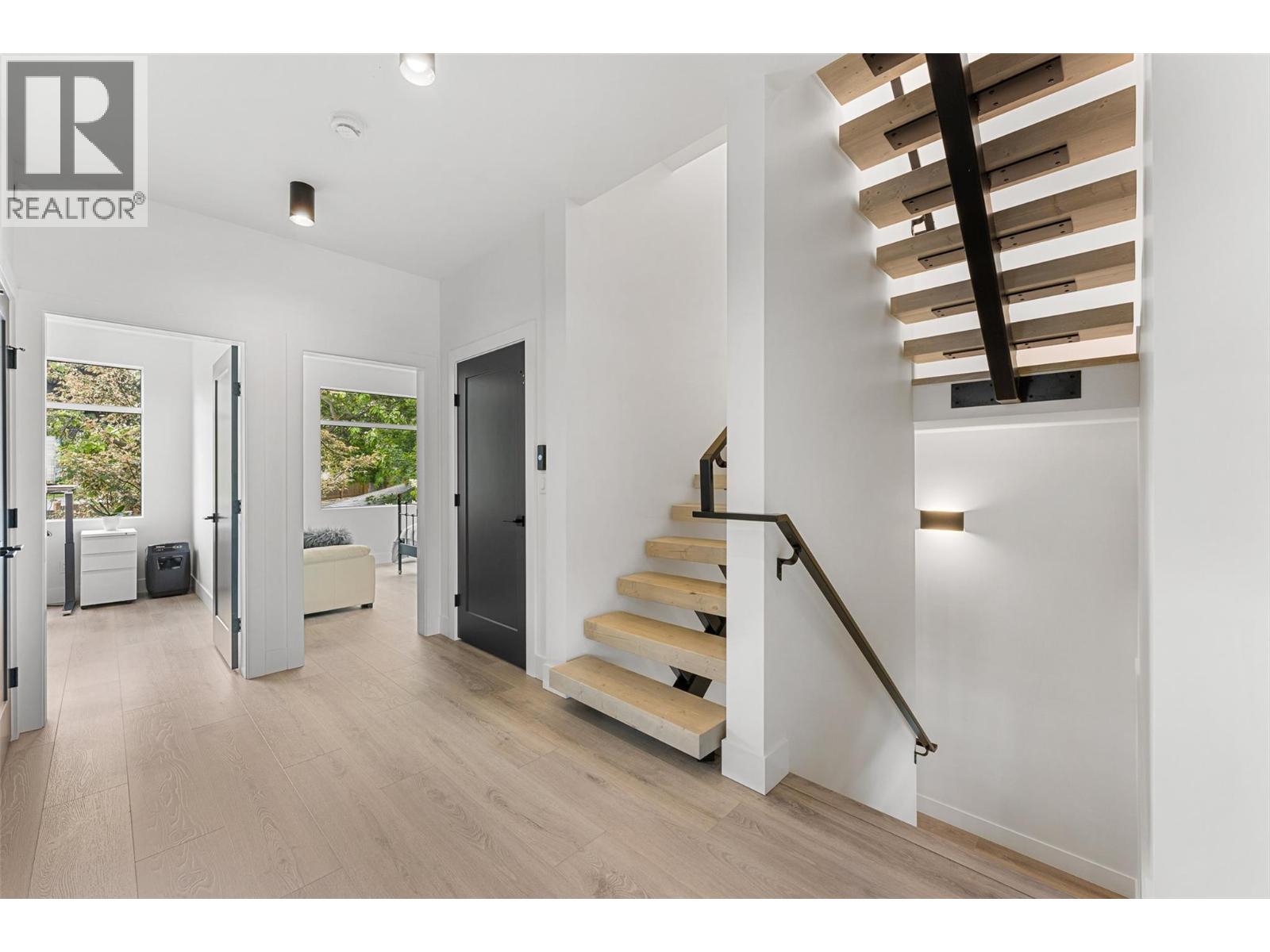 7920 Kidston Road Unit# 12, Coldstream