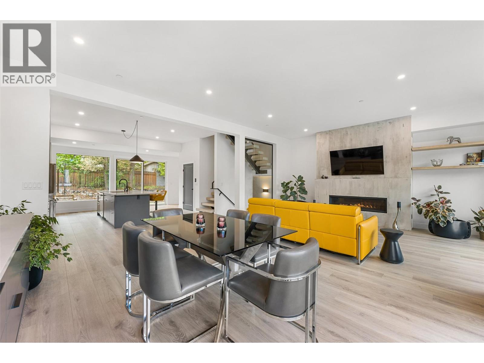 7920 Kidston Road Unit# 12, Coldstream