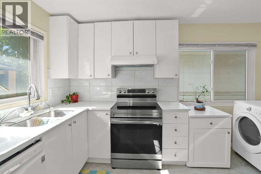 10315 8 Street SW - Image 10