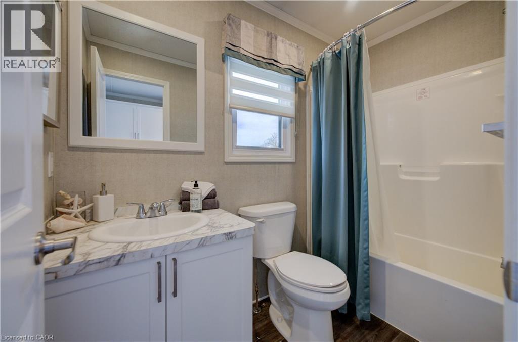 #61 77683 BLUEWATER Highway - Image 29