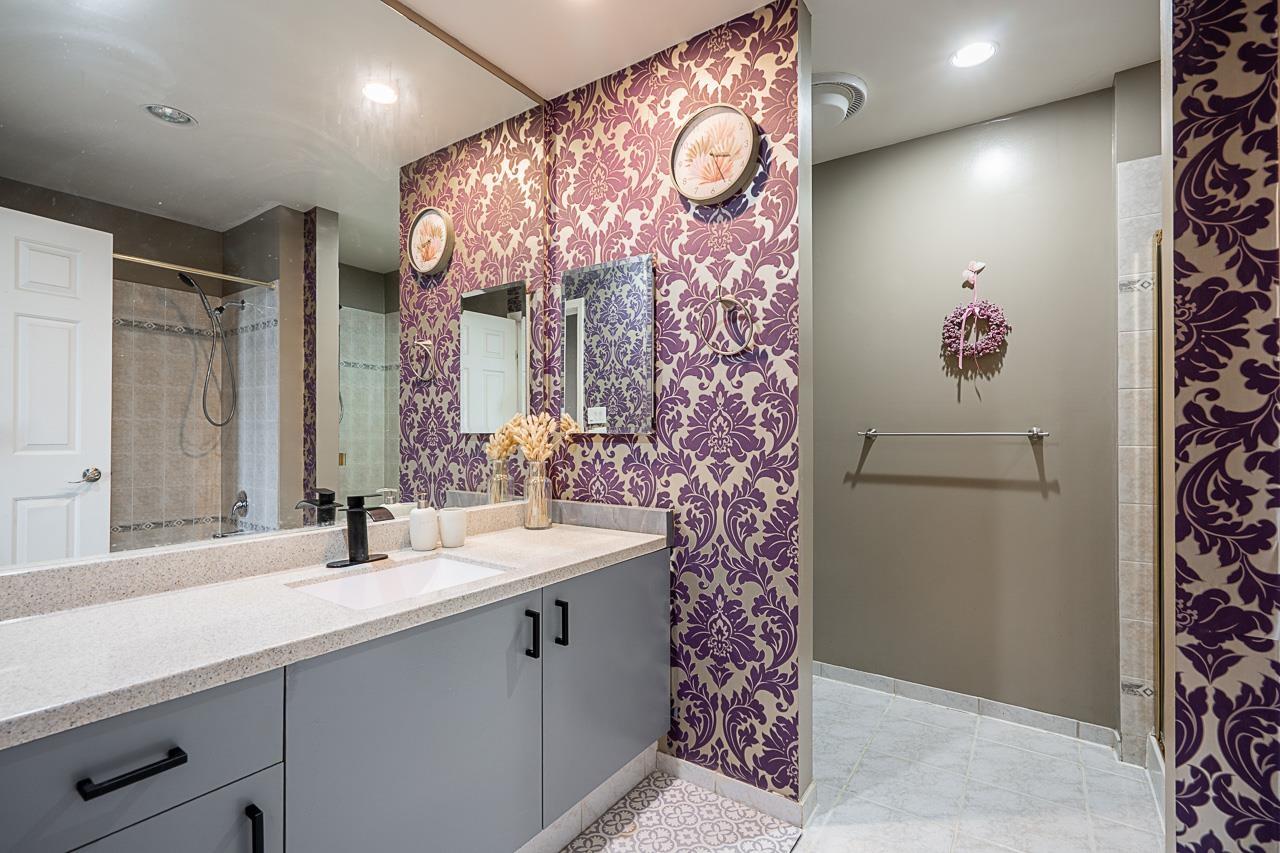 2001 14881 103A AVENUE, Surrey