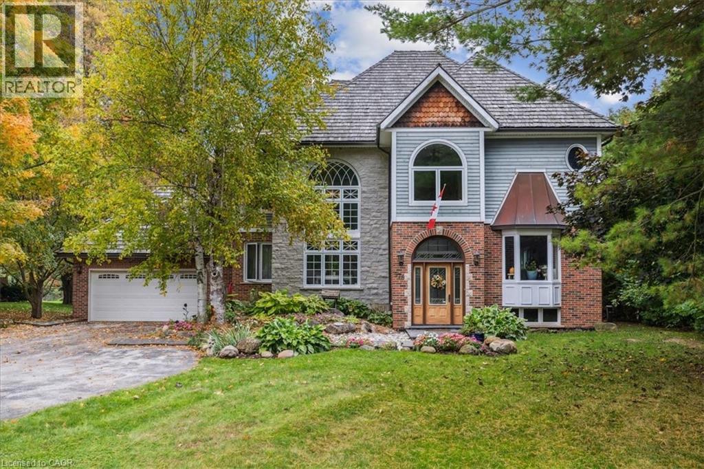 976 GARDEN Lane - 2