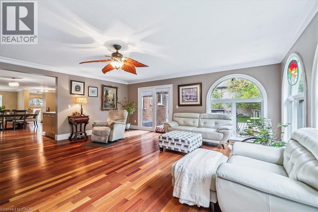 976 GARDEN Lane - 22