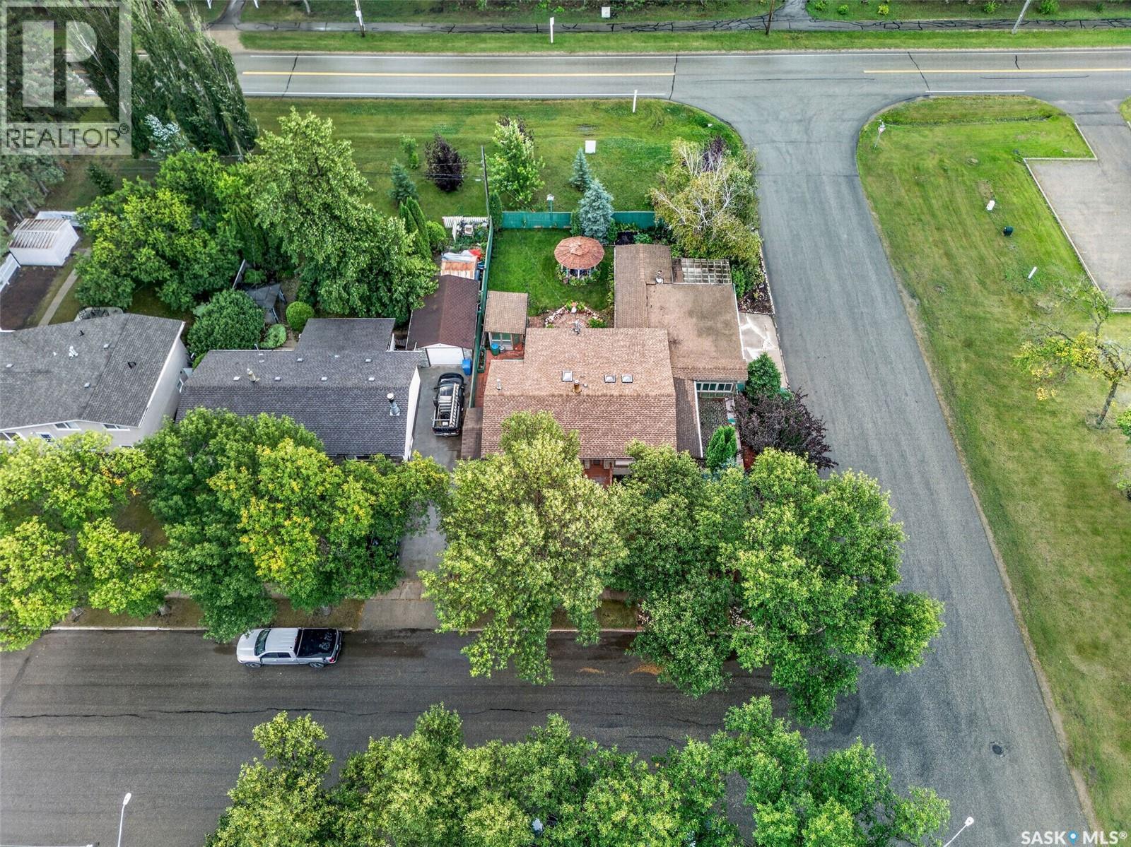 302 Bemford STREET - 63