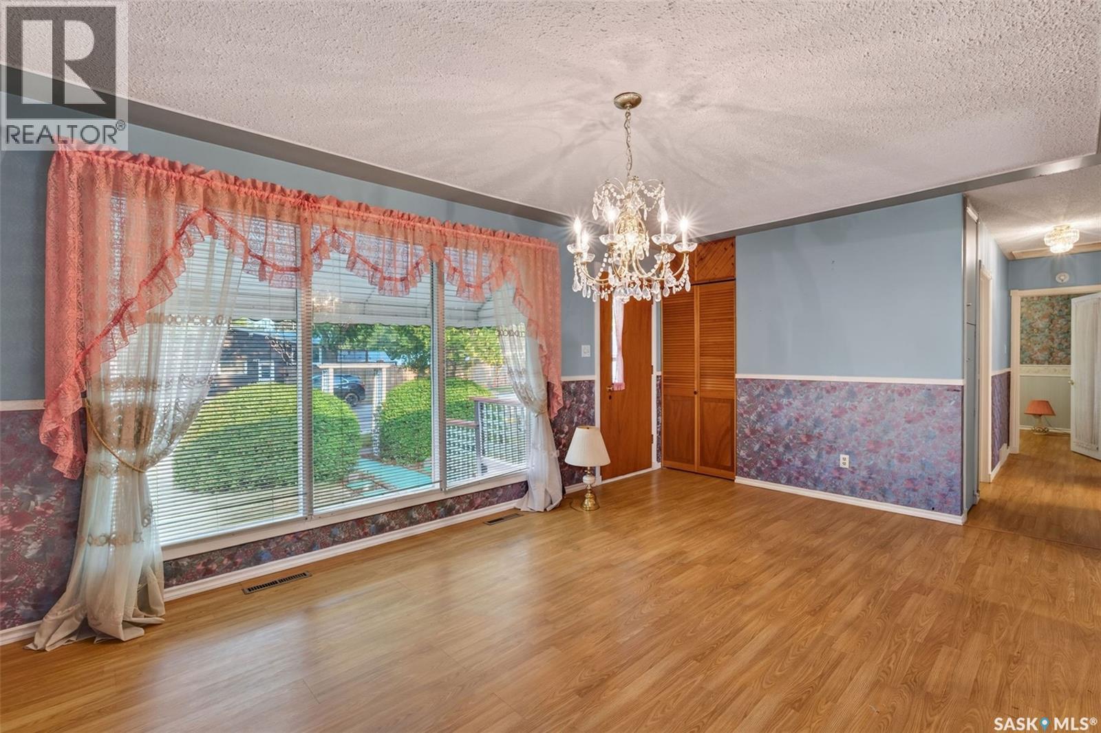 302 Bemford STREET - Image 44
