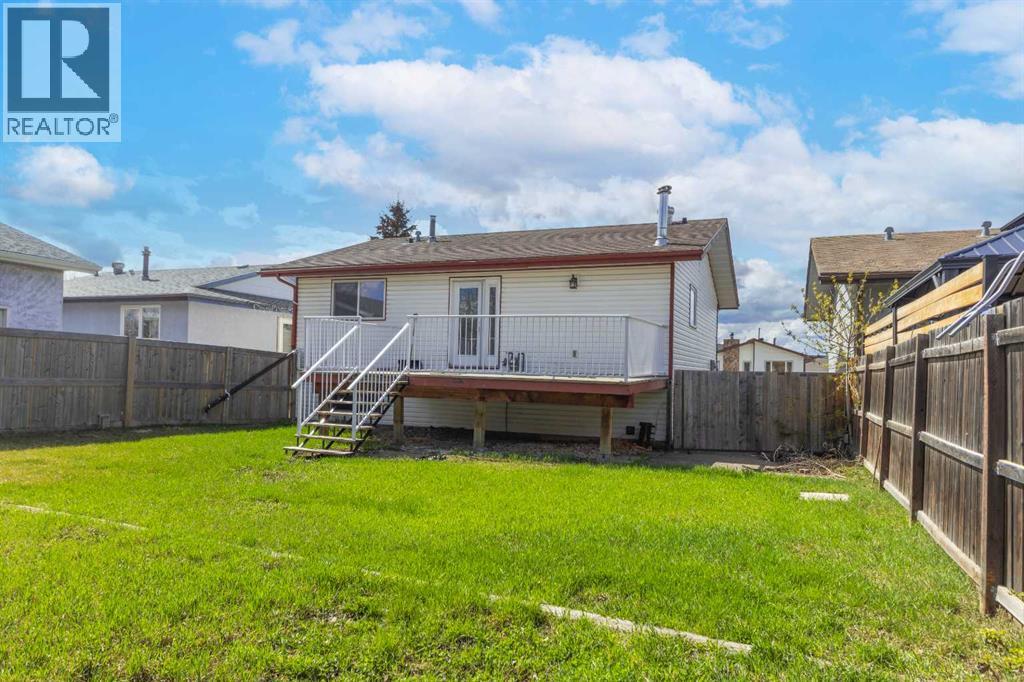 162 Elmore Drive, Fort McMurray