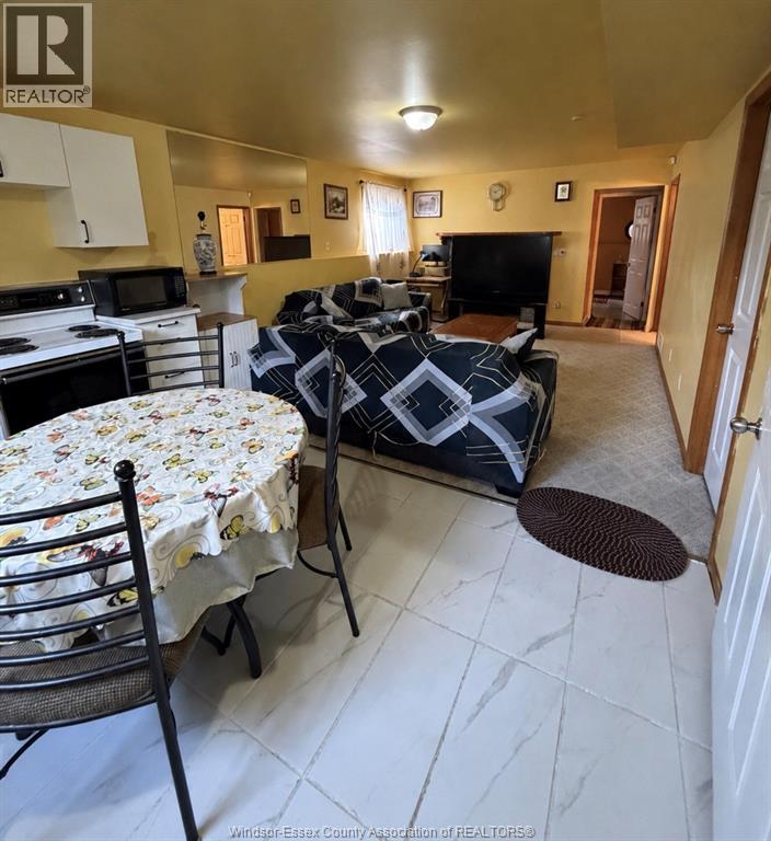 5 ALLEN COURT - 13