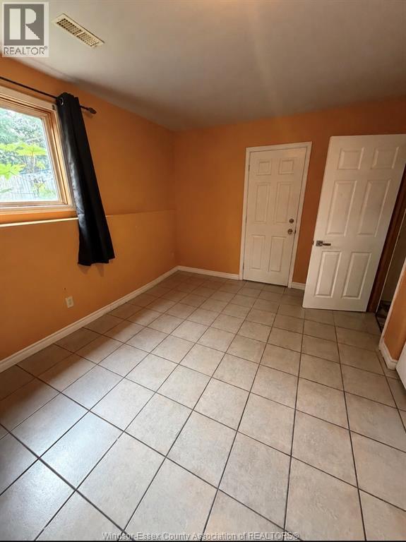5 ALLEN COURT - 17