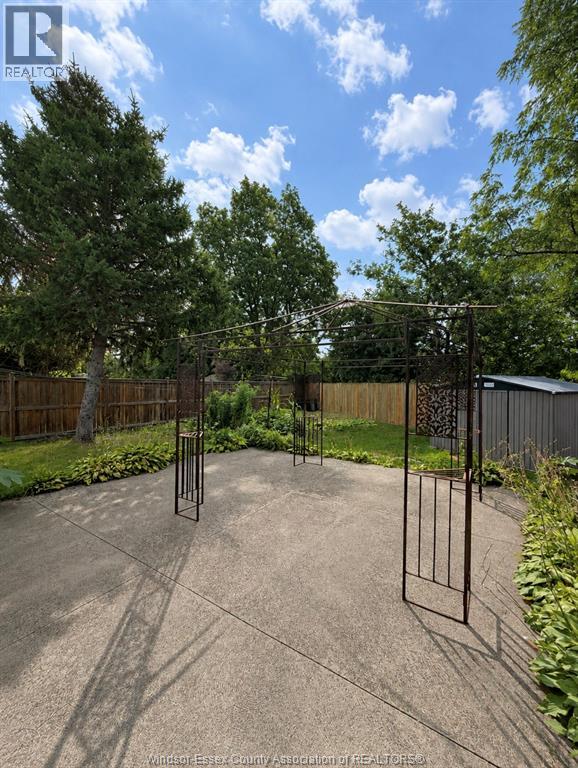 5 ALLEN COURT - 20
