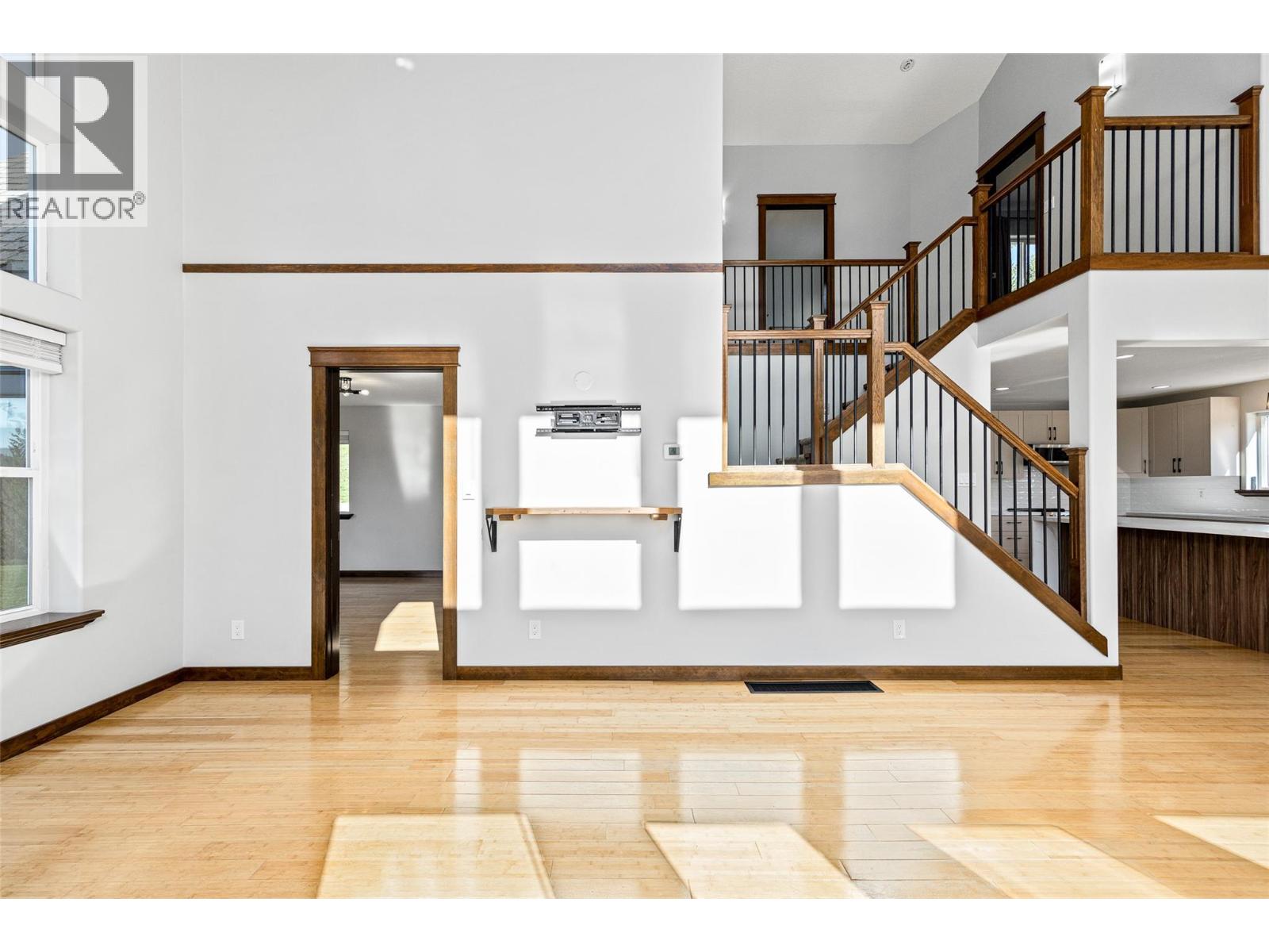 17936 Angus Road, Lake Country