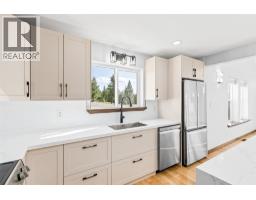 17936 Angus Road, Lake Country, BC V4V1B6 Photo 15
