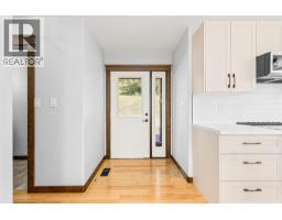 17936 Angus Road, Lake Country, BC V4V1B6 Photo 11