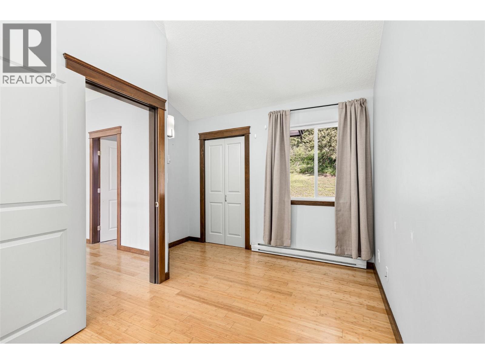 17936 Angus Road, Lake Country