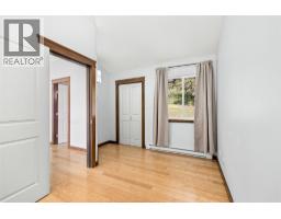 17936 Angus Road, Lake Country, BC V4V1B6 Photo 32