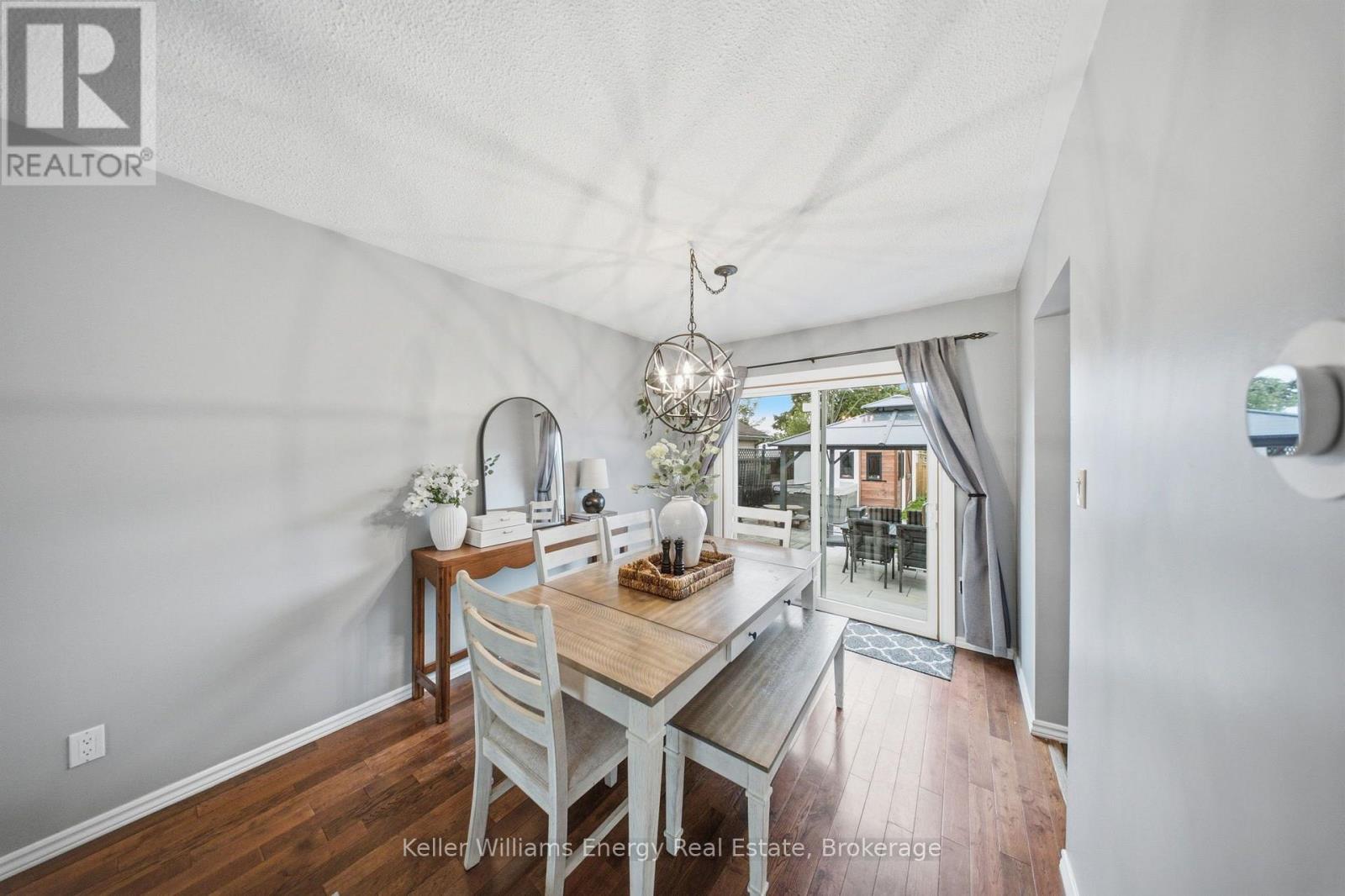 233 PHILLIP MURRAY AVENUE - Image 10