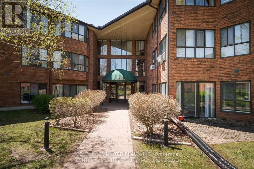 114 - 921 ARMOUR ROAD