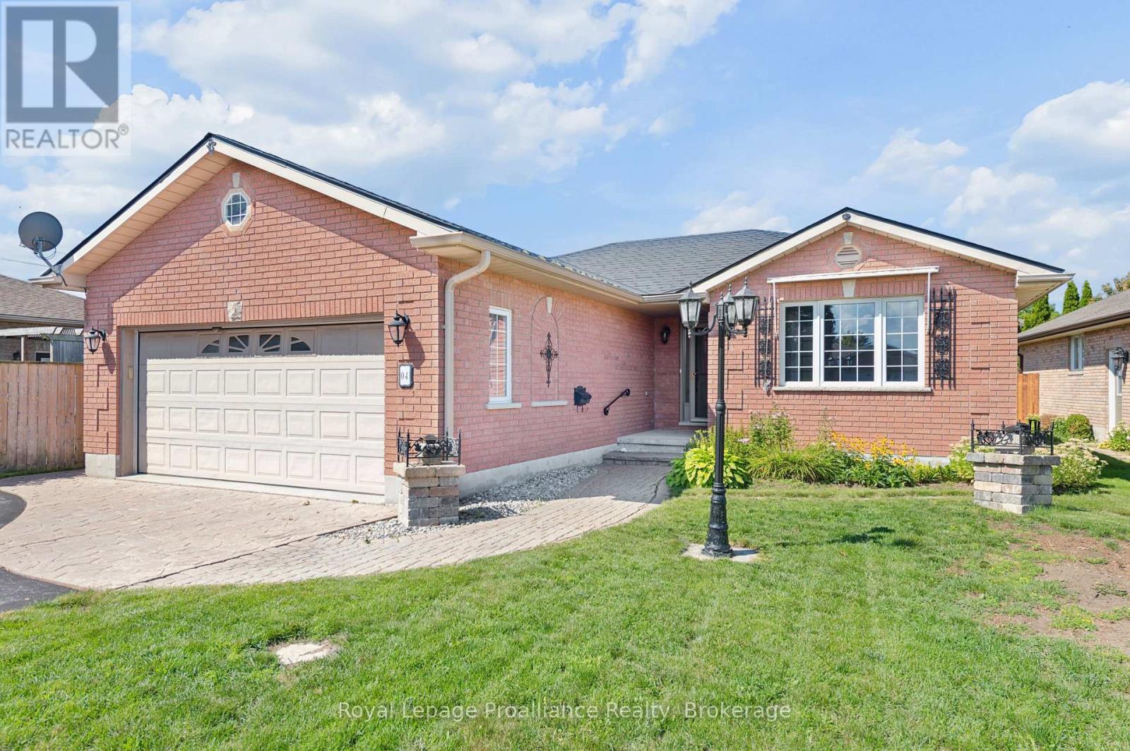4 WILMOT COURT - 3