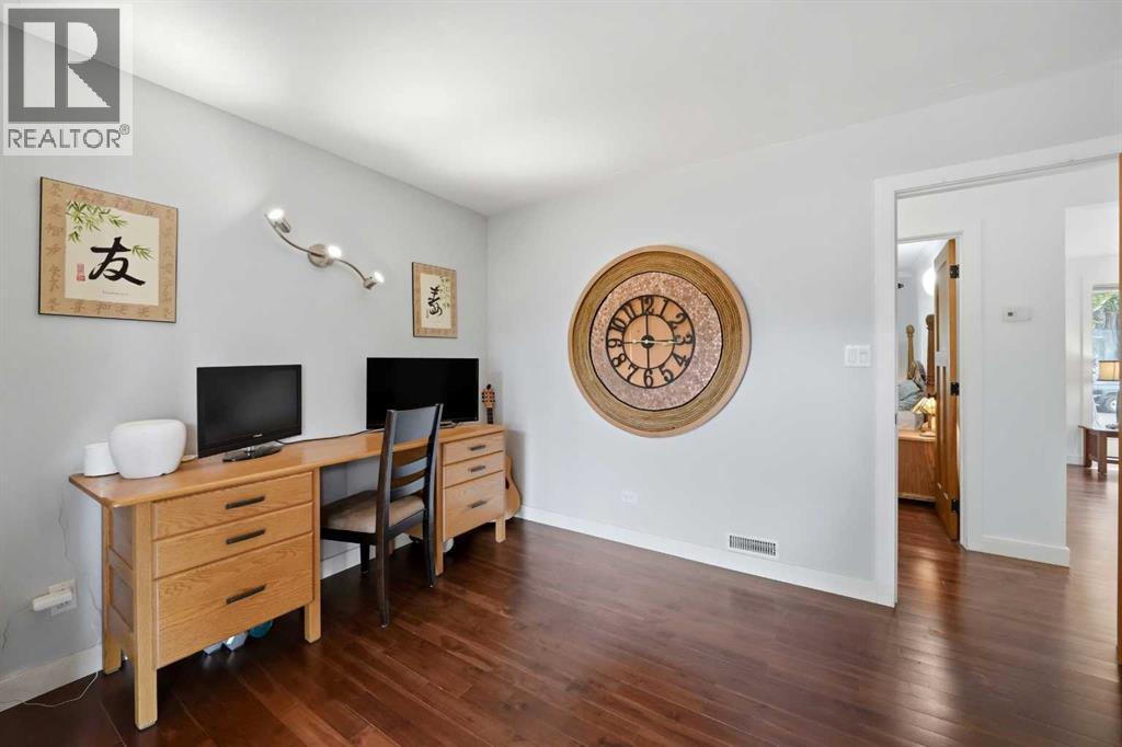 3742 44 Avenue - Image 28