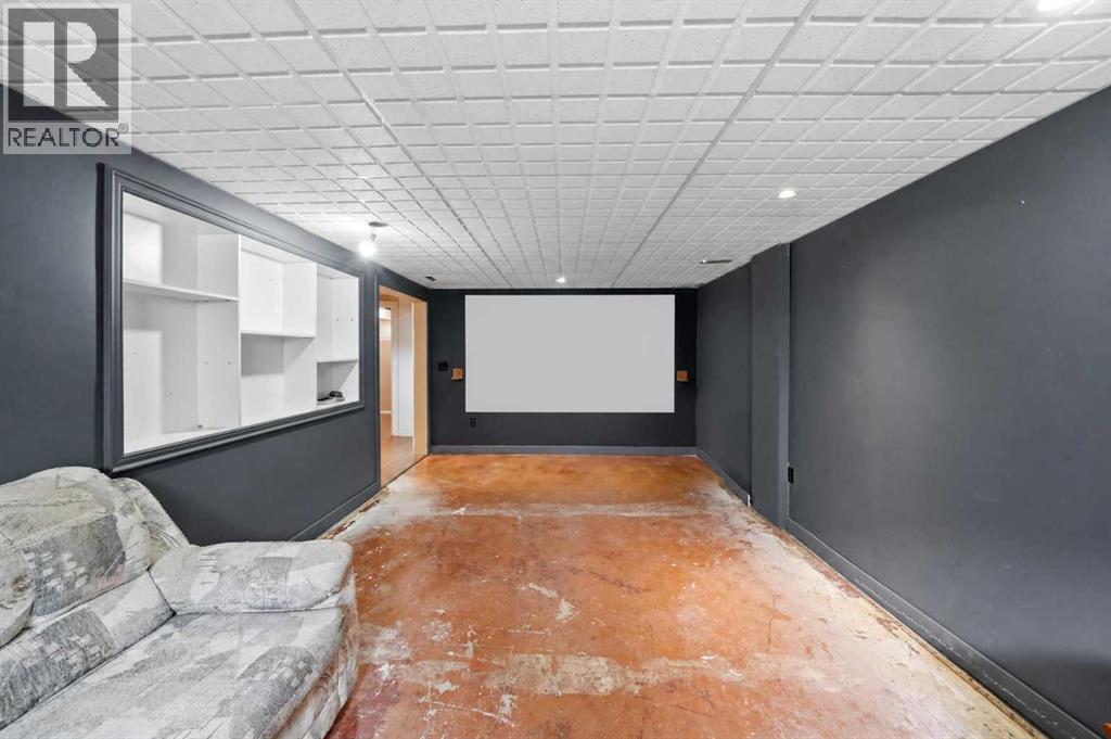 3742 44 Avenue - Image 34