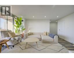 3590 Kaneff Crescent Unit# 2013, Mississauga, ON L5A3X3 Photo 12