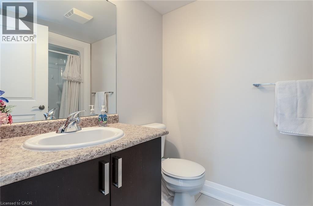 #716 776 LAURELWOOD Drive - 44