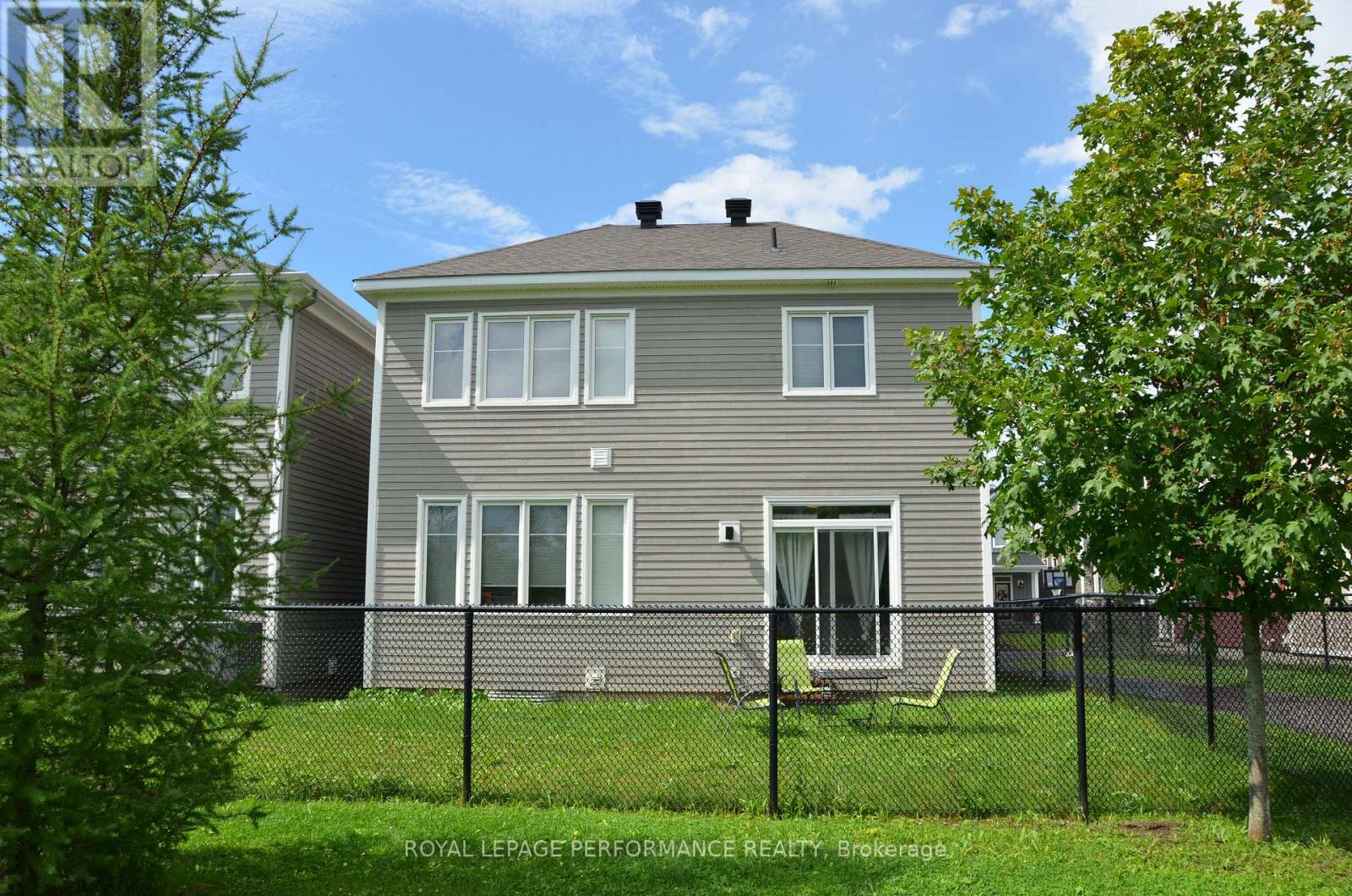 119 Hackamore Crescent
