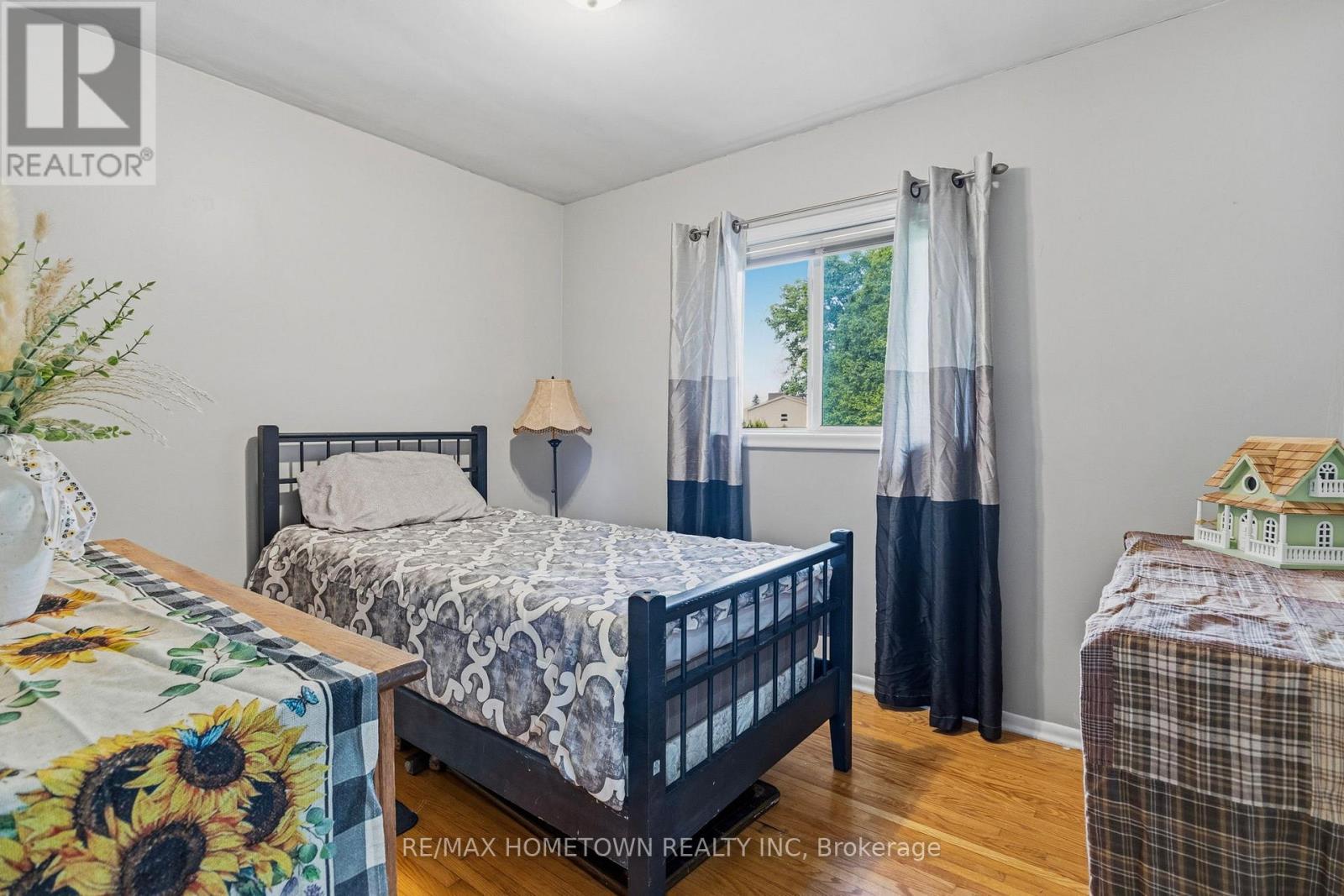3505 CHARLEVILLE ROAD - Image 17