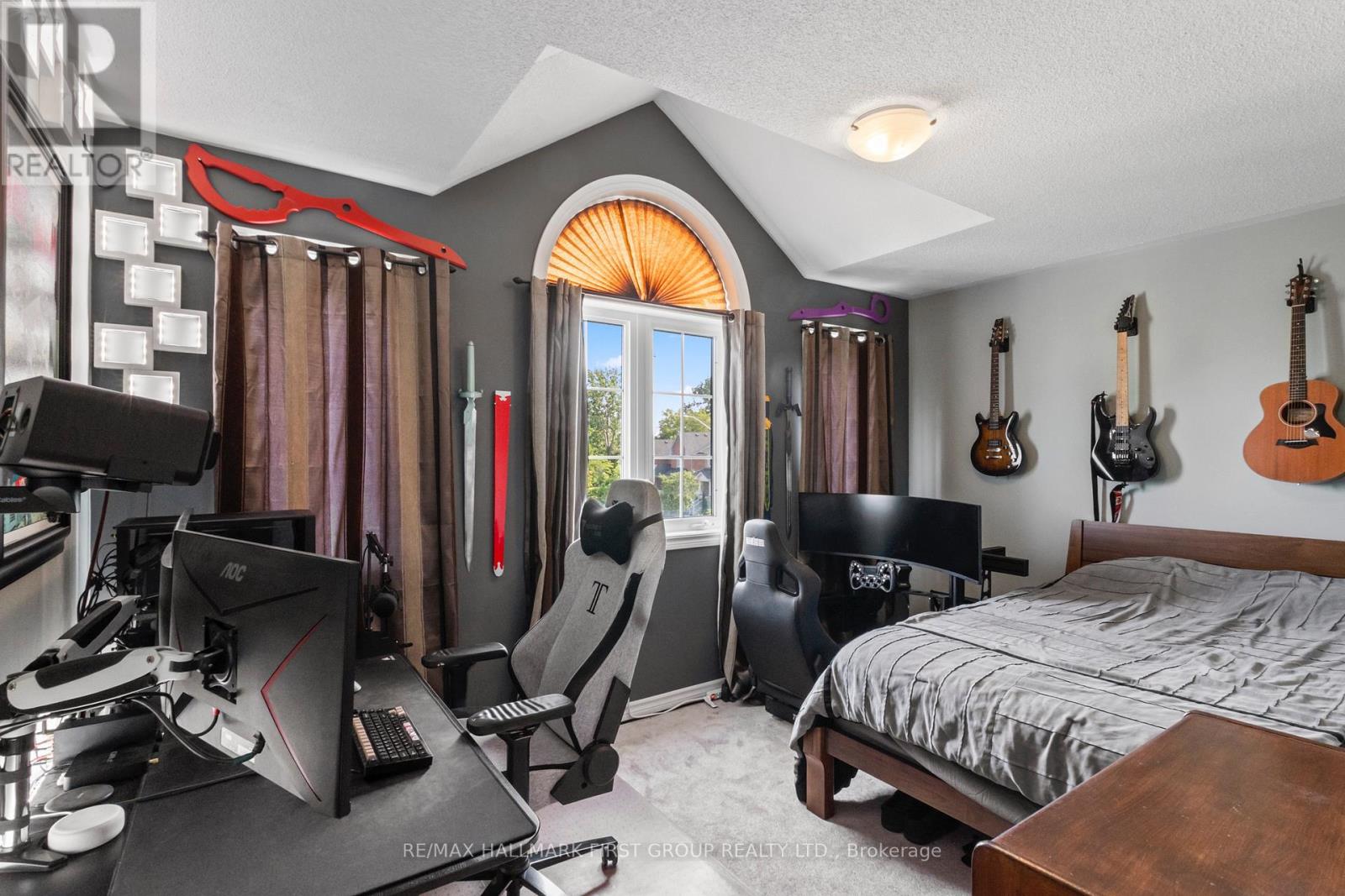 96 REDFERN CRESCENT - Image 34