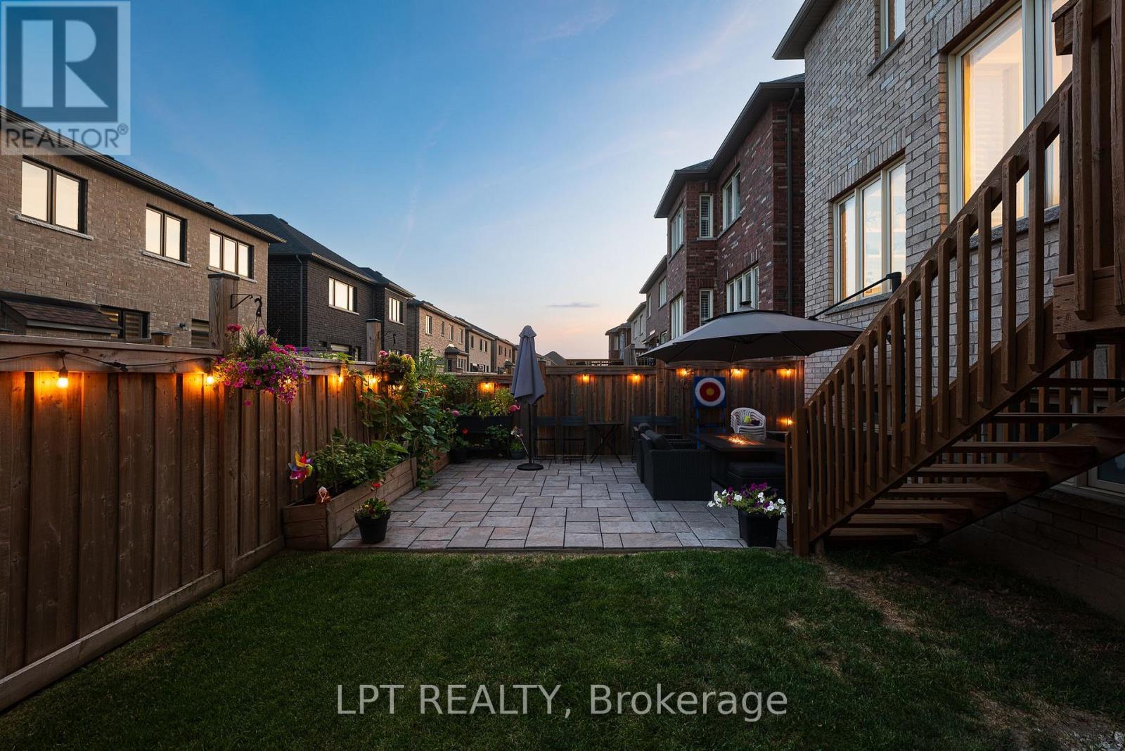 33 MONDIAL CRESCENT - Image 41
