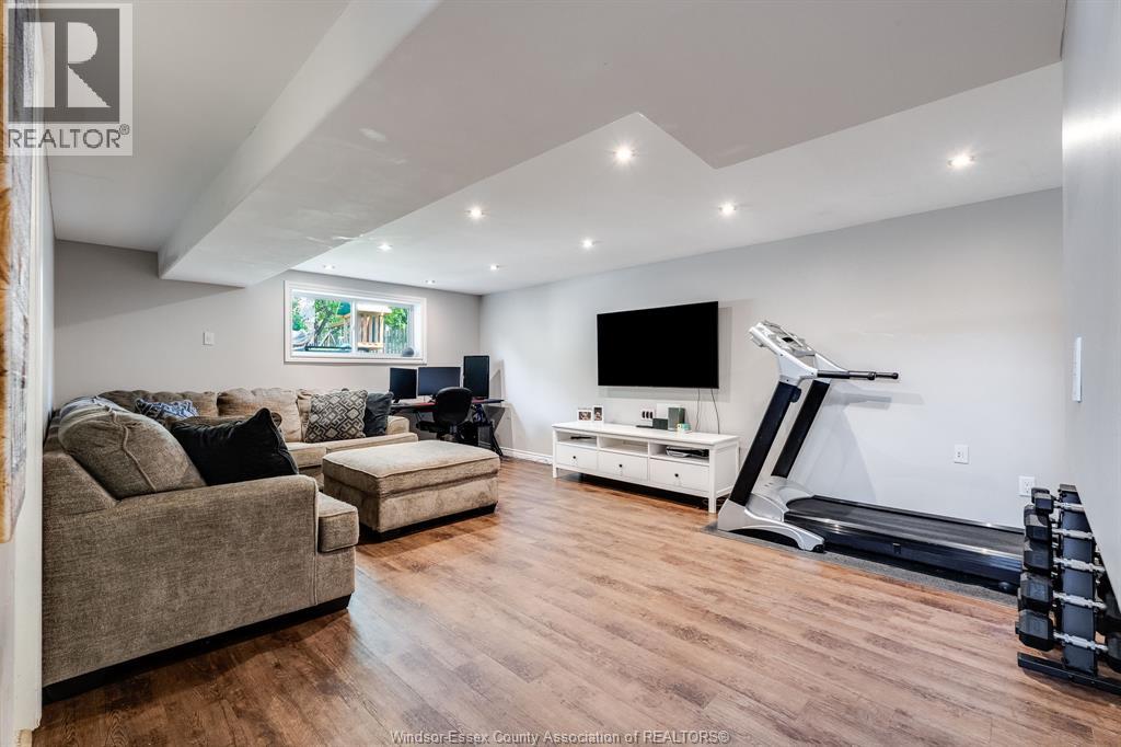 57 Marion AVENUE - Image 19