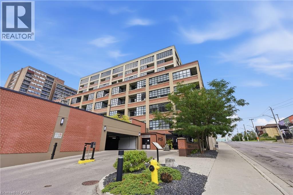 #417 112 BENTON Street - Image 17
