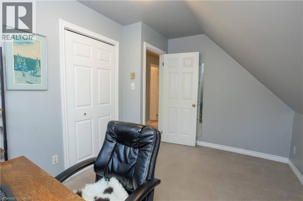 611 CLEAR LAKE Drive - Image 26