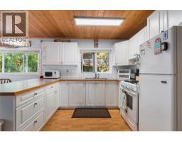 Kitchen - 8800 Seymour Arm Main Forest Service Road Unit# 16, Seymour Arm, BC V0E2V2 Photo 7