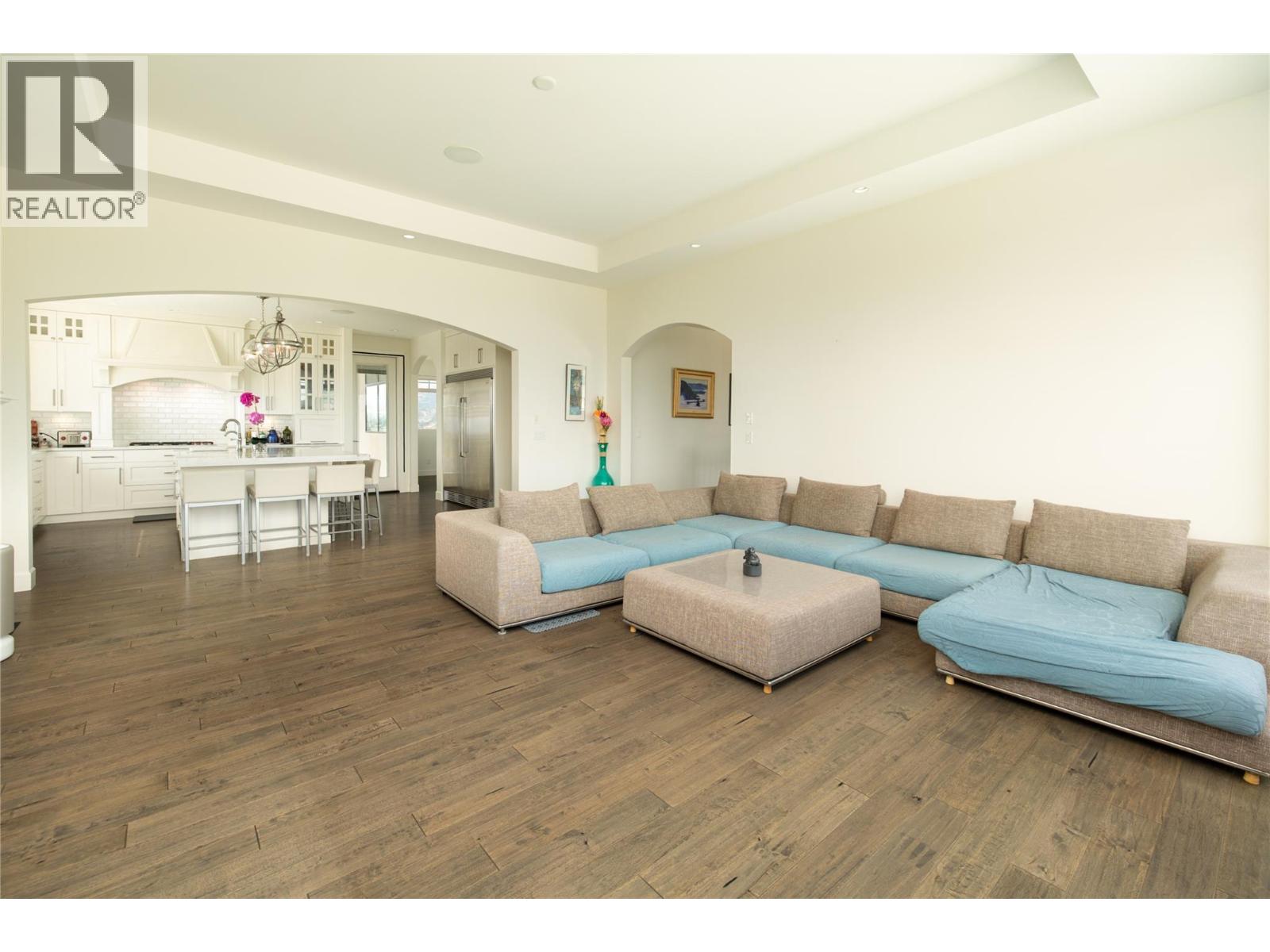 3351 Vineyard View Drive - Image 11